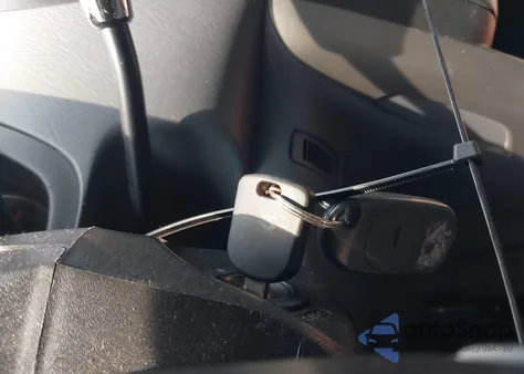 2005 Honda Pilot Ex from USA, damaged, VIN 5FNYF18435B055906